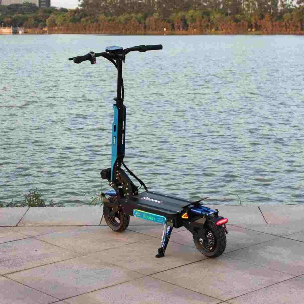 pret scuter electric second hand producator en gros